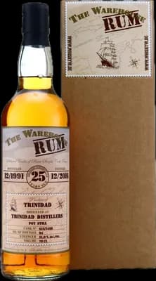 Bouteille de spiritueux : Trinidad de la marque Angostura