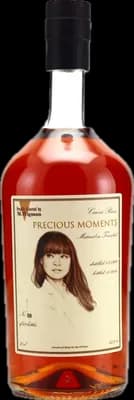Bouteille de spiritueux : Precious Moments de la marque Caroni