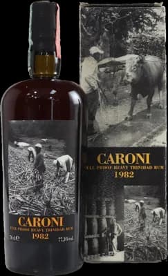 Bouteille de spiritueux : Heavy Trinidad Rum de la marque Caroni