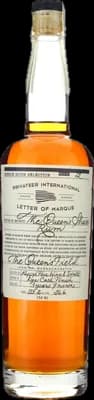 Bouteille de spiritueux : Queen's Share 'The Queen's Field' / Kappy's de la marque Privateer Rum Distillery